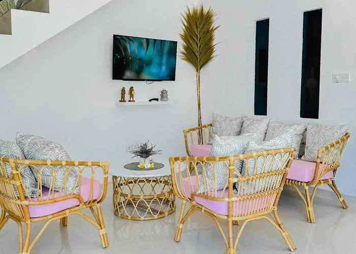 Ibu Villa *